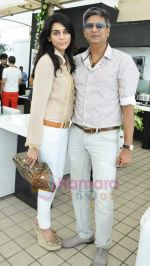 Sumeet and Apeksha Chopra at the Launch of the Bespoke Monsoon Brunches in Dome on 7th Aug 2011.jpg